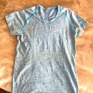 Lulu short sleeve Swiftly Tech shirt